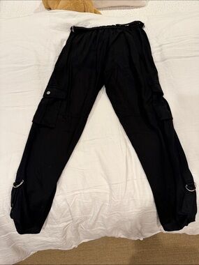 NWOT Blank NYC Black Cargo Jogger Pants with Ring Details